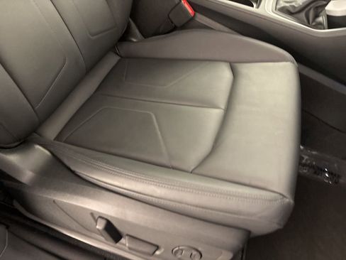 Used 2022 Audi Q3 2.0T Premium Plus w/ Premium Plus Package image 28