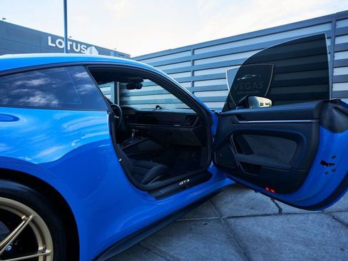 Used 2026 Porsche 911 GT3 w/ Weissach Package image 39