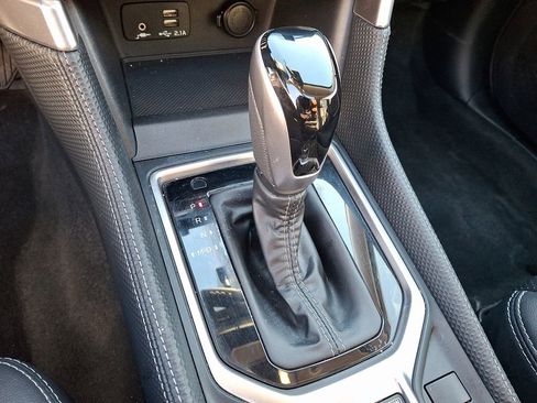 Used 2023 Subaru Forester Limited image 15