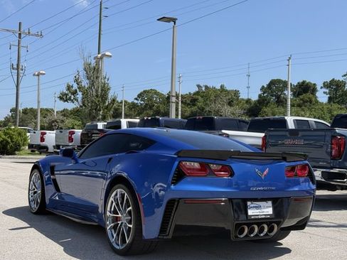 Used 2019 Chevrolet Corvette Grand Sport RWD image 2