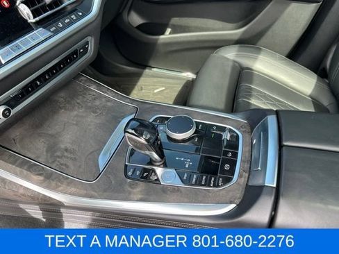 Used 2020 BMW X7 xDrive40i w/ M Sport Package AWD/4WD image 25