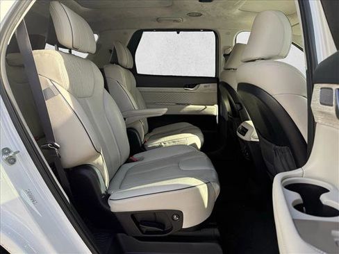 Used 2024 Hyundai Palisade Calligraphy image 20