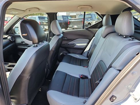 Used 2024 Nissan Kicks SR w/ SR Premium Package image 8