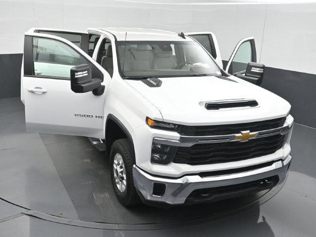 Used 2026 Chevrolet Silverado 2500 LT AWD/4WD image 62