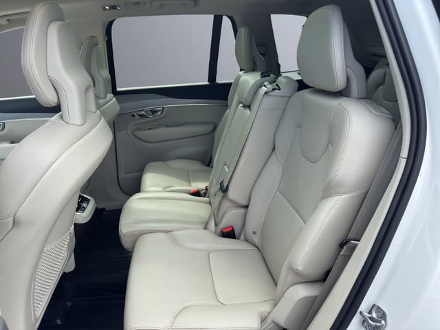 Used 2021 Volvo XC90 T5 Momentum w/ Protection Package AWD/4WD image 21