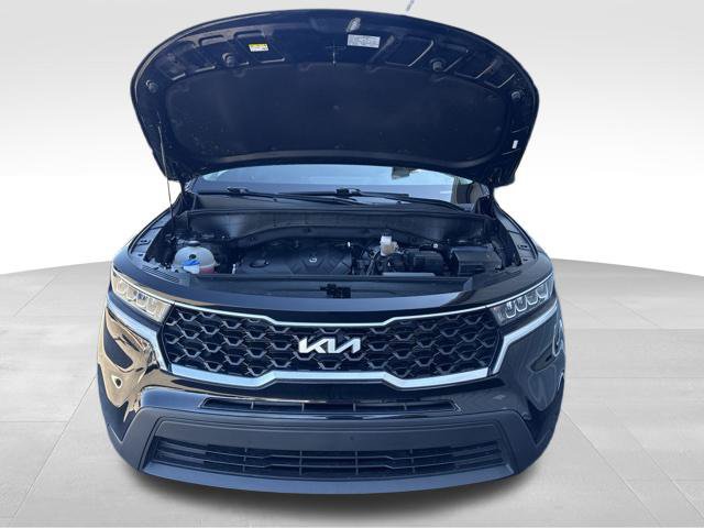 Certified 2023 Kia Sorento LX FWD image 38