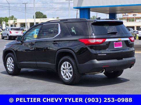 Used 2021 Chevrolet Traverse LT FWD image 4