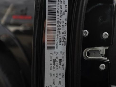 Used 2019 RAM 3500 Laramie AWD/4WD image 45