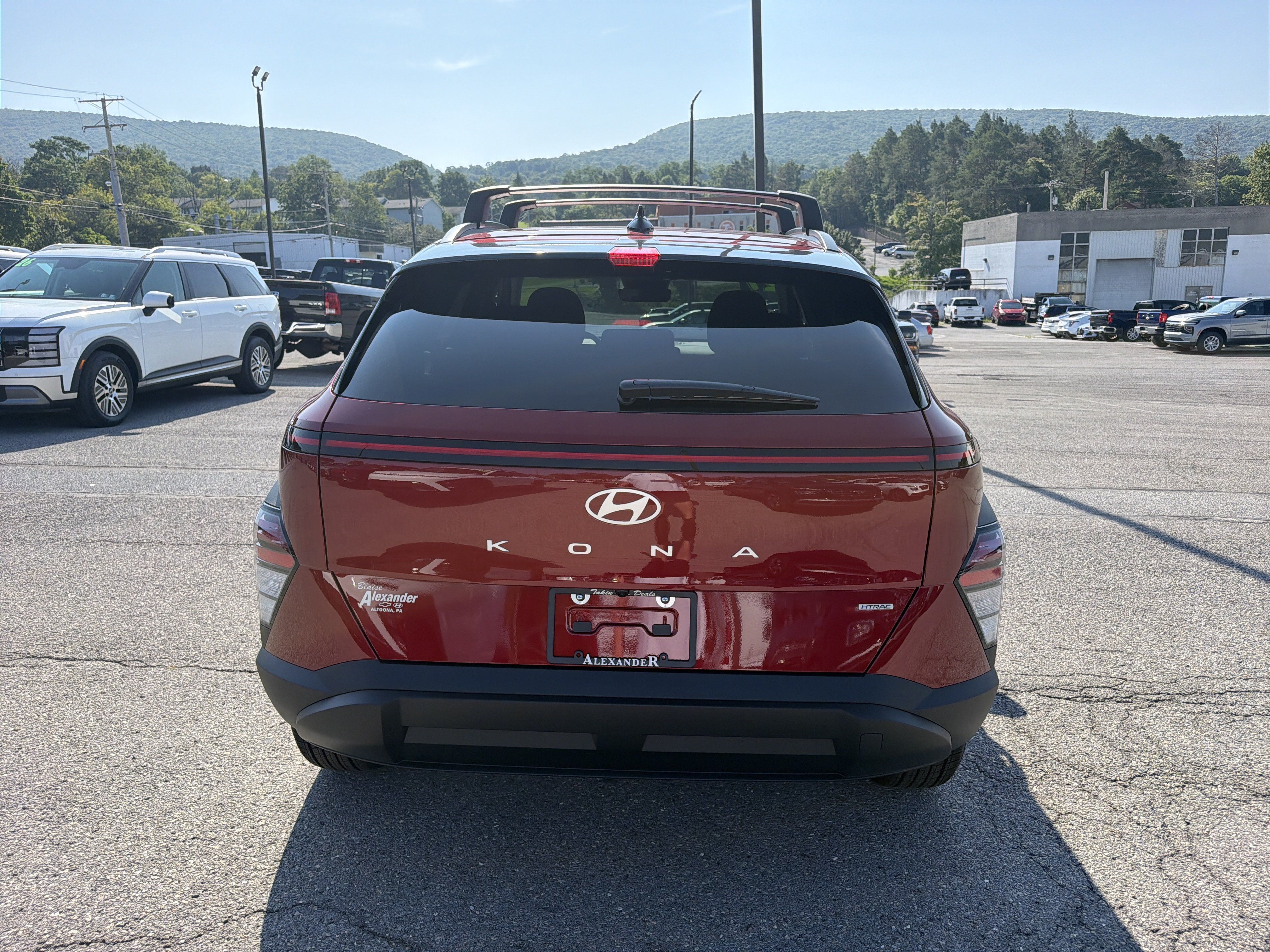 New 2027 Hyundai Kona SEL Sport AWD/4WD image 4
