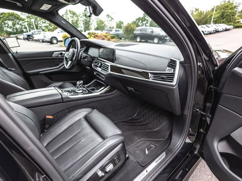 Used 2021 BMW X7 M50i w/ Executive Package AWD/4WD image 34