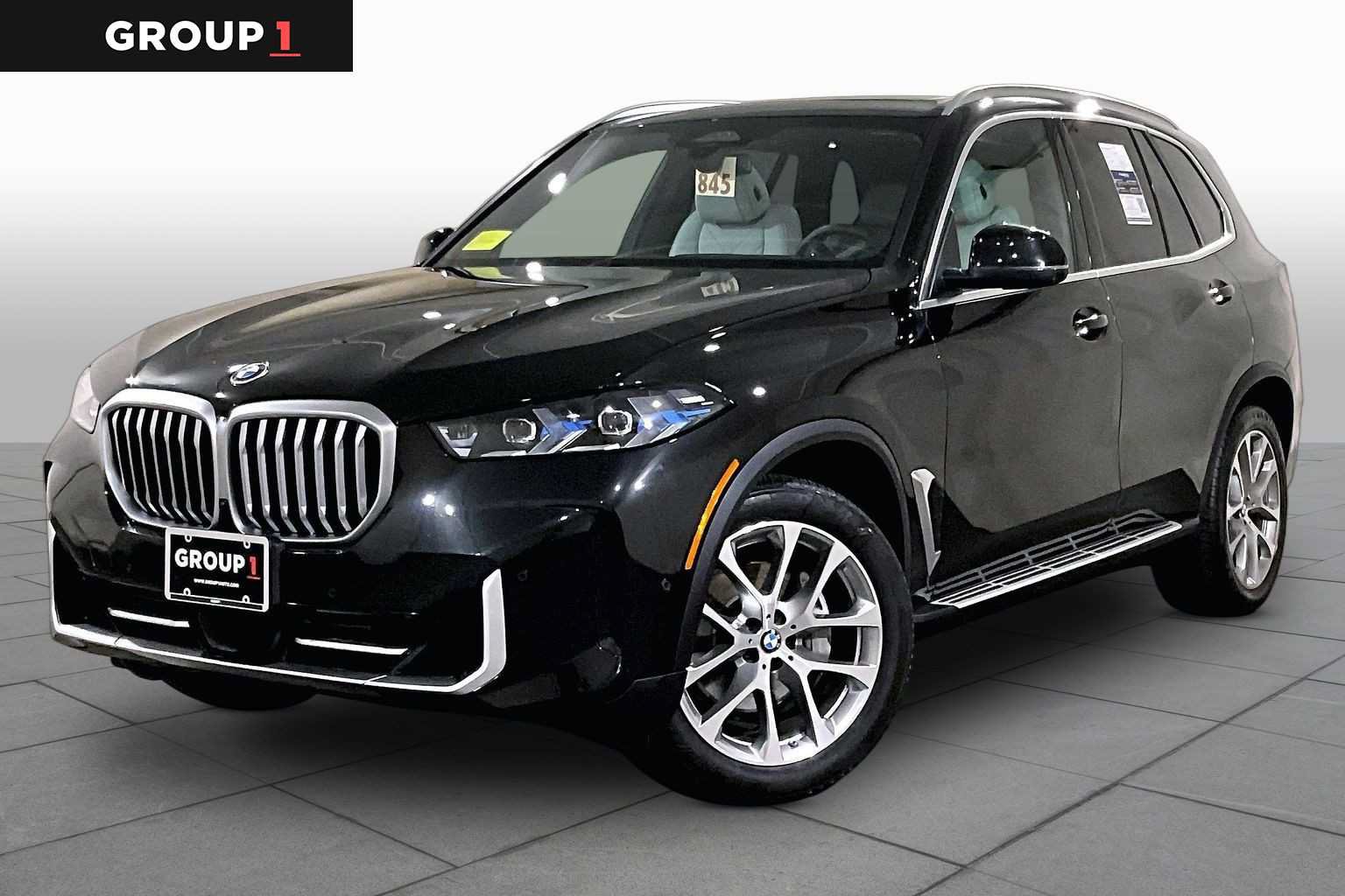Used 2024 BMW X5 xDrive40i w/ Premium Package AWD/4WD image 1