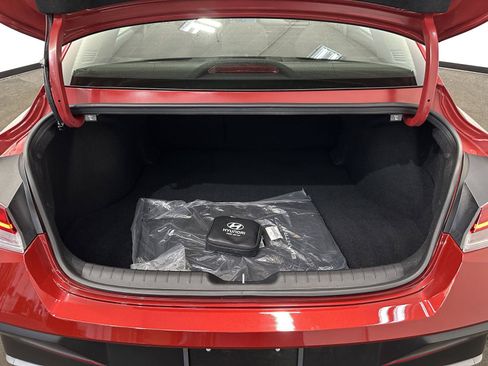 Certified 2025 Hyundai Elantra SEL FWD image 26