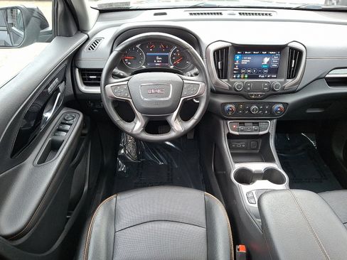 Used 2022 GMC Terrain AT4 image 11