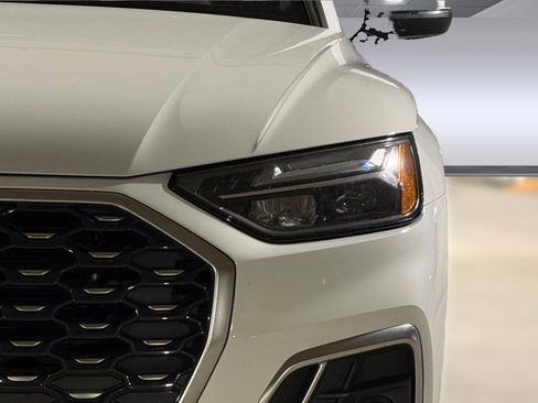 Certified 2023 Audi Q5 2.0T Premium Plus AWD/4WD image 11