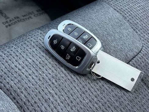 Used 2023 Hyundai Santa Fe Blue AWD/4WD image 25