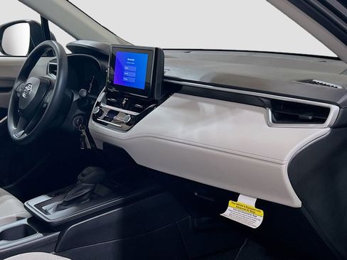 New 2026 Toyota Corolla Cross L FWD image 27