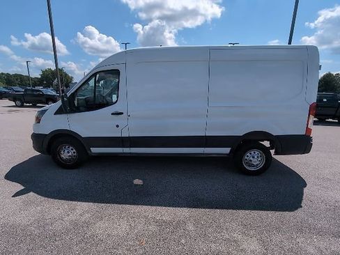 Used 2023 Ford Transit 250 Medium Roof AWD w/ Load Area Protection Package image 10