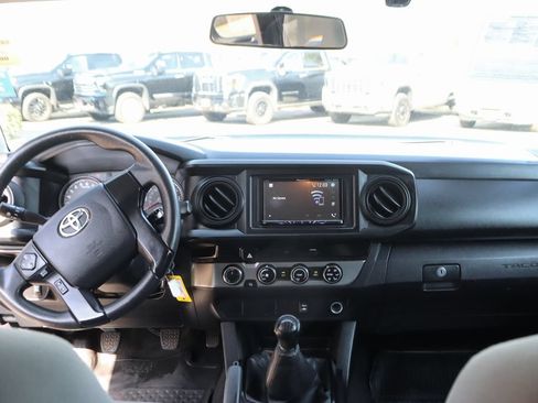 Used 2016 Toyota Tacoma SR w/ SR Convenience Package AWD/4WD image 27