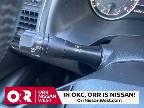 Used 2023 Nissan Armada SV image 28