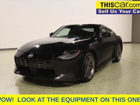 Used 2023 Nissan Z w/ Floor Mat Package RWD image 4