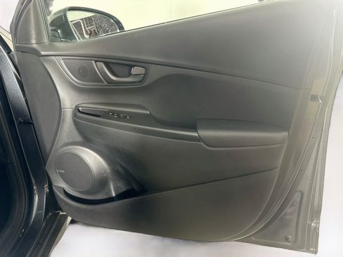 Used 2019 Hyundai Kona SEL w/ SEL Tech Package 02 FWD image 30