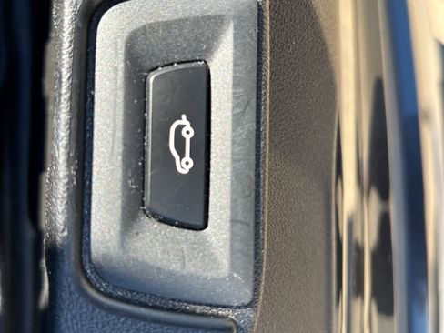 Used 2019 BMW X5 xDrive40i AWD/4WD image 8