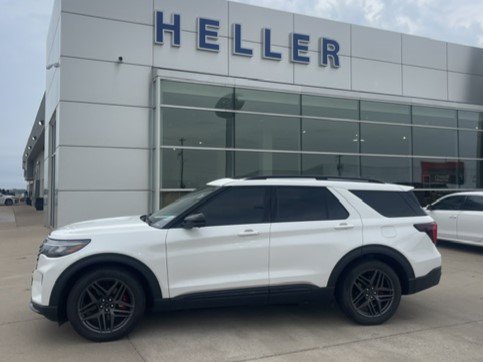 Used 2026 Ford Explorer ST w/ Sun And Sound Package AWD/4WD image 3
