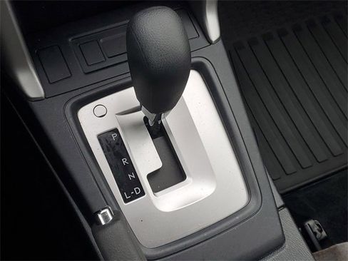 Used 2018 Subaru Forester 2.5i w/ Alloy Wheel Package image 26