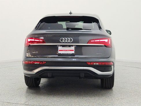 Used 2023 Audi Q5 2.0T Premium Plus w/ Premium Plus Package AWD/4WD image 6