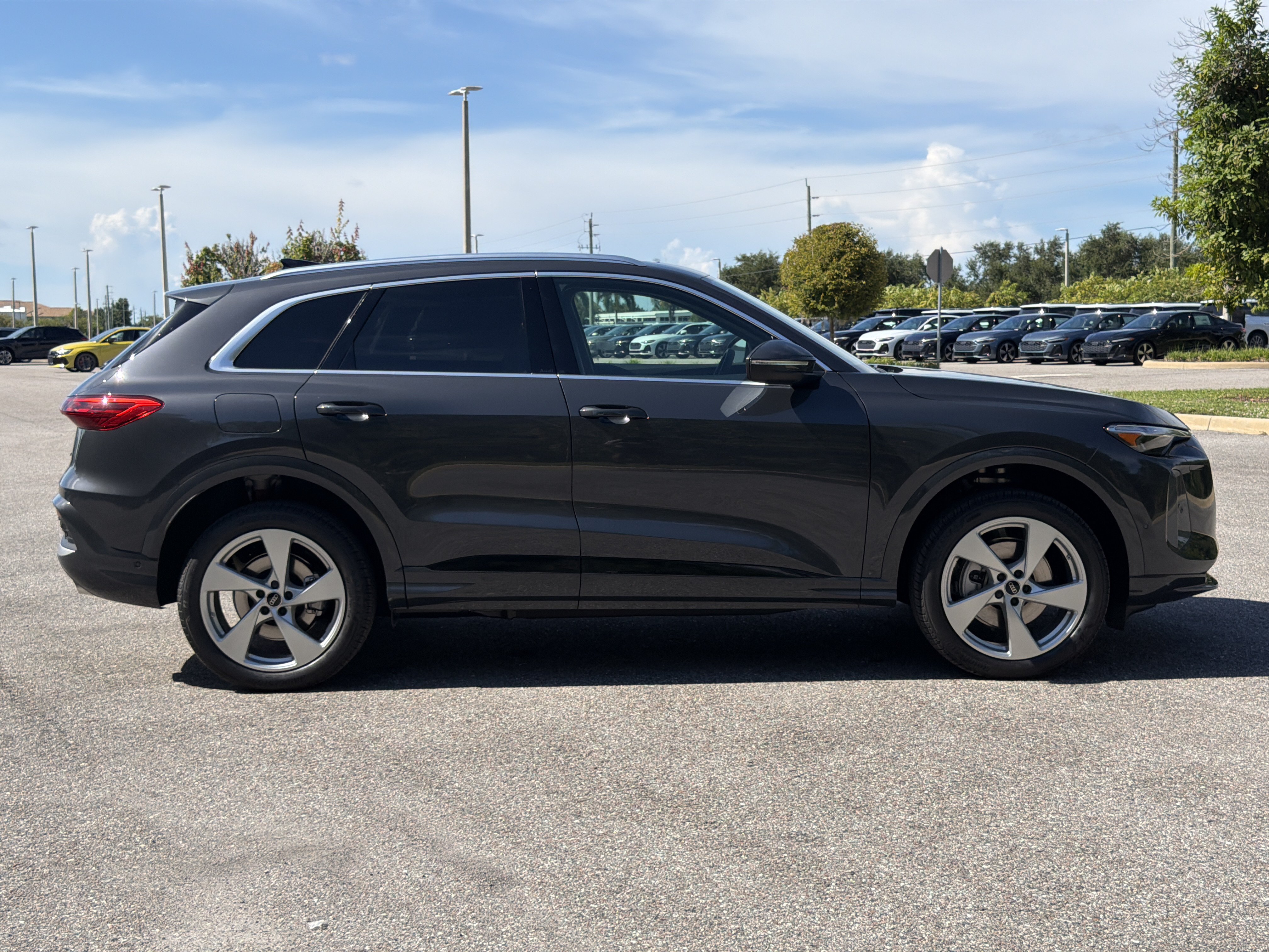 New 2026 Audi Q5 Premium AWD/4WD image 5