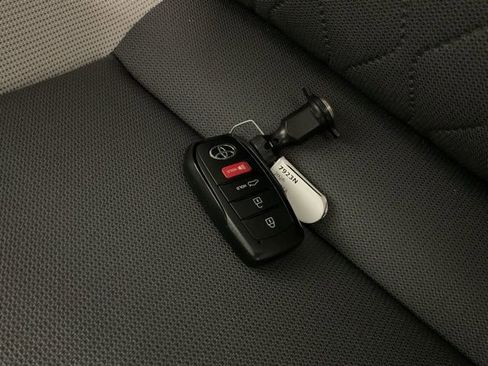 New 2026 Toyota Corolla LE image 22