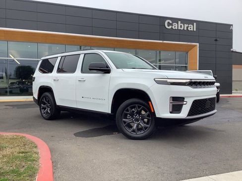 New 2026 Jeep Grand Wagoneer Limited image 2