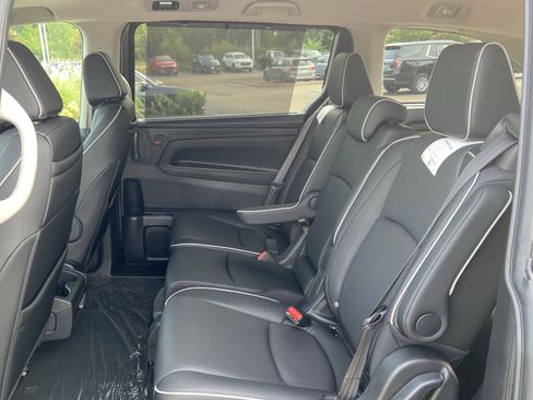 New 2026 Honda Odyssey Touring image 46