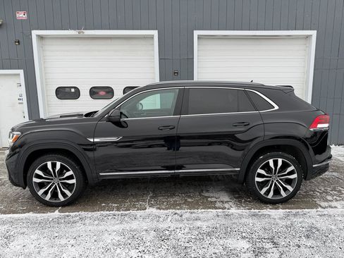 Used 2020 Volkswagen Atlas Cross Sport SEL Premium image 7