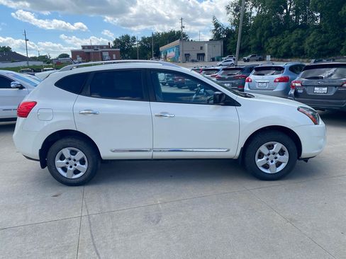 Used 2015 Nissan Rogue S w/ Convenience Package FWD image 5