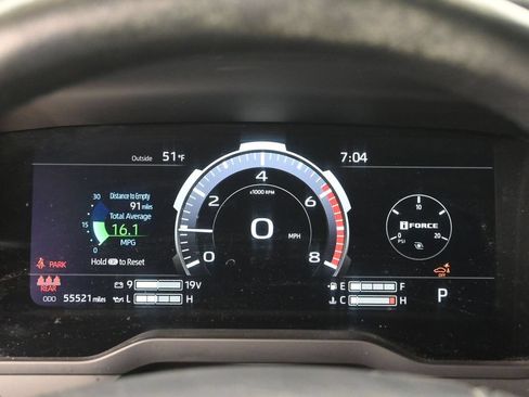 Used 2024 Toyota Tundra Platinum AWD/4WD image 11