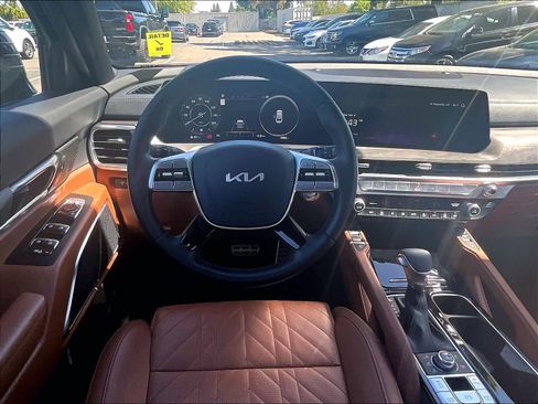 Used 2025 Kia Telluride SX X-Line image 7
