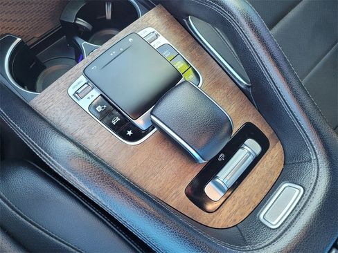 Used 2020 Mercedes-Benz GLS 450 4MATIC image 18