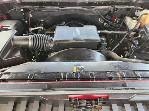Used 2020 Chevrolet Silverado 2500 LT w/ Texas Edition RWD image 31