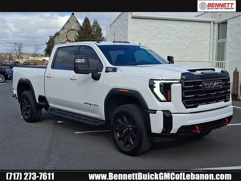 Used 2025 GMC Sierra 2500 AT4 w/ AT4 Preferred Package image 1