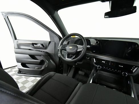 New 2026 Chevrolet Tahoe LS image 19