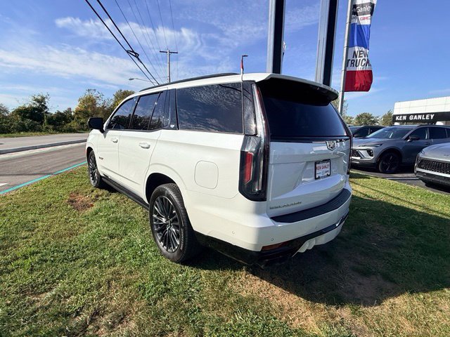 Used 2023 Cadillac Escalade V AWD/4WD image 12