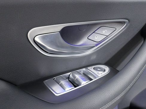 Used 2022 Mercedes-Benz E 450 Coupe image 30