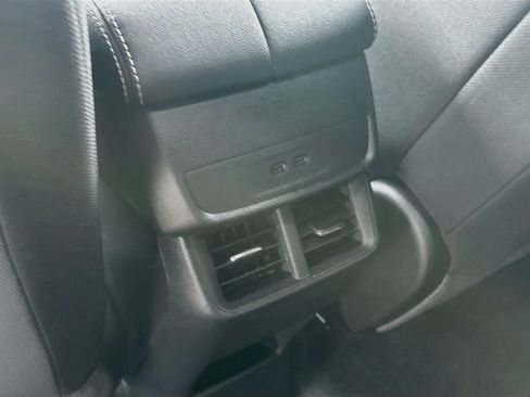 Used 2025 GMC Terrain Elevation w/ Technology Package II AWD/4WD image 26