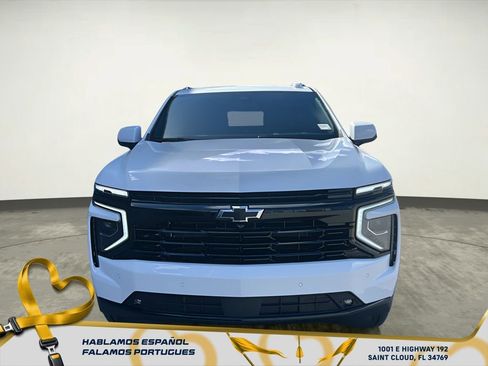 New 2026 Chevrolet Suburban RST image 9