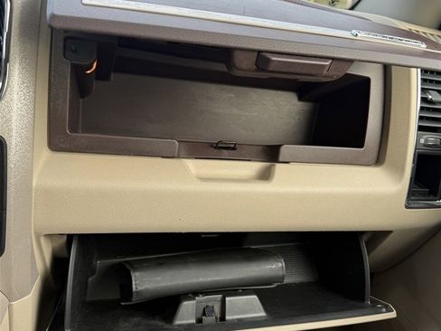 Used 2018 RAM 3500 Laramie Longhorn w/ Longhorn Southfork Package image 28