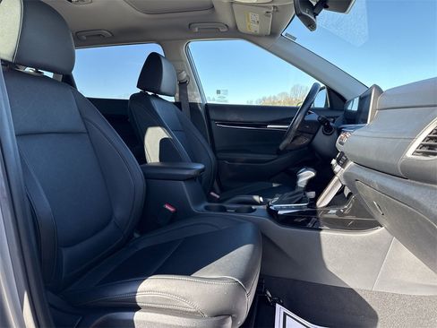 Used 2024 Kia Seltos EX image 26