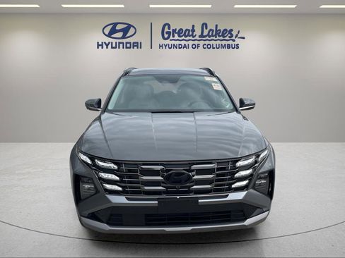 Used 2025 Hyundai Tucson Limited image 2