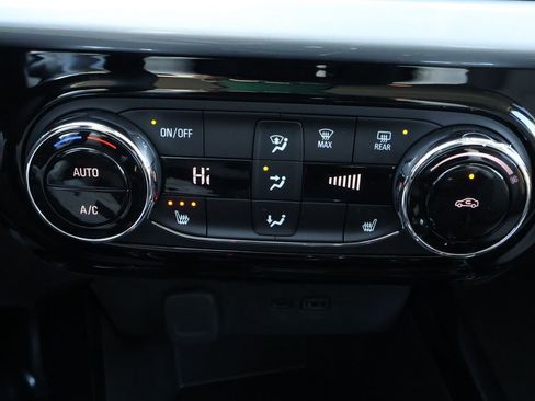 New 2026 Chevrolet Trax LT w/ Driver Confidence Package image 27