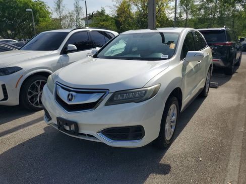 Used 2017 Acura RDX AWD image 3